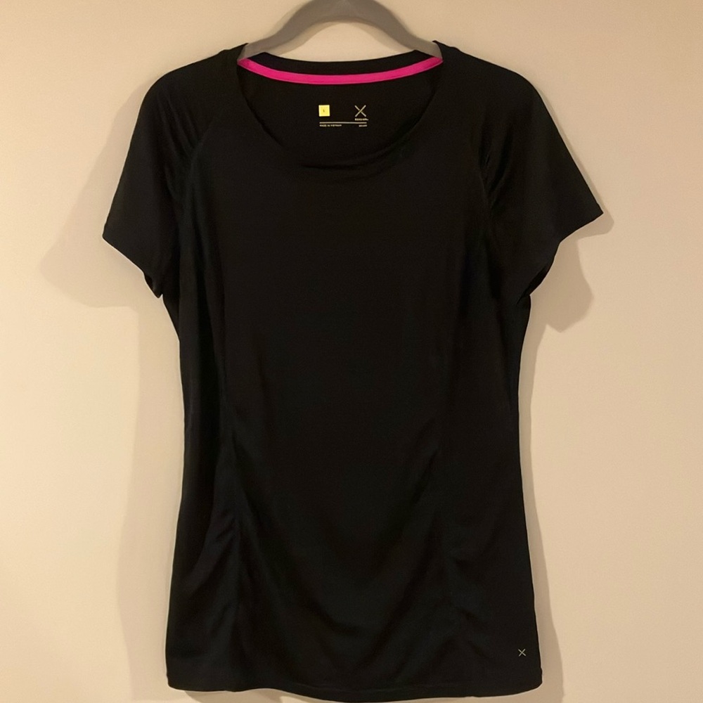 Xersion Black Short Sleeve Tee with Gathering on Sleeves and Back